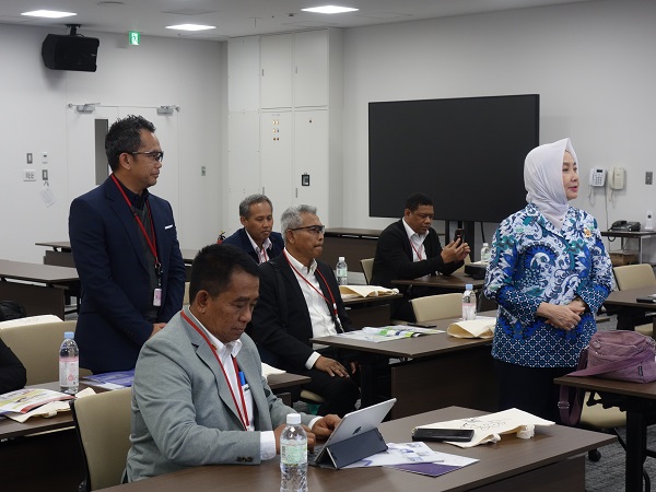 Introduction of Indonesian delegation